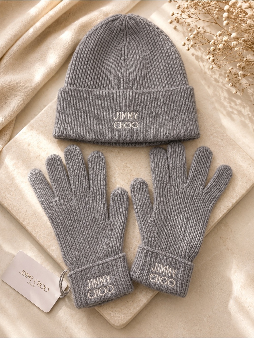 Jimmy Choo Gray Knit Beanie and Gloves Set NWT Retail $600